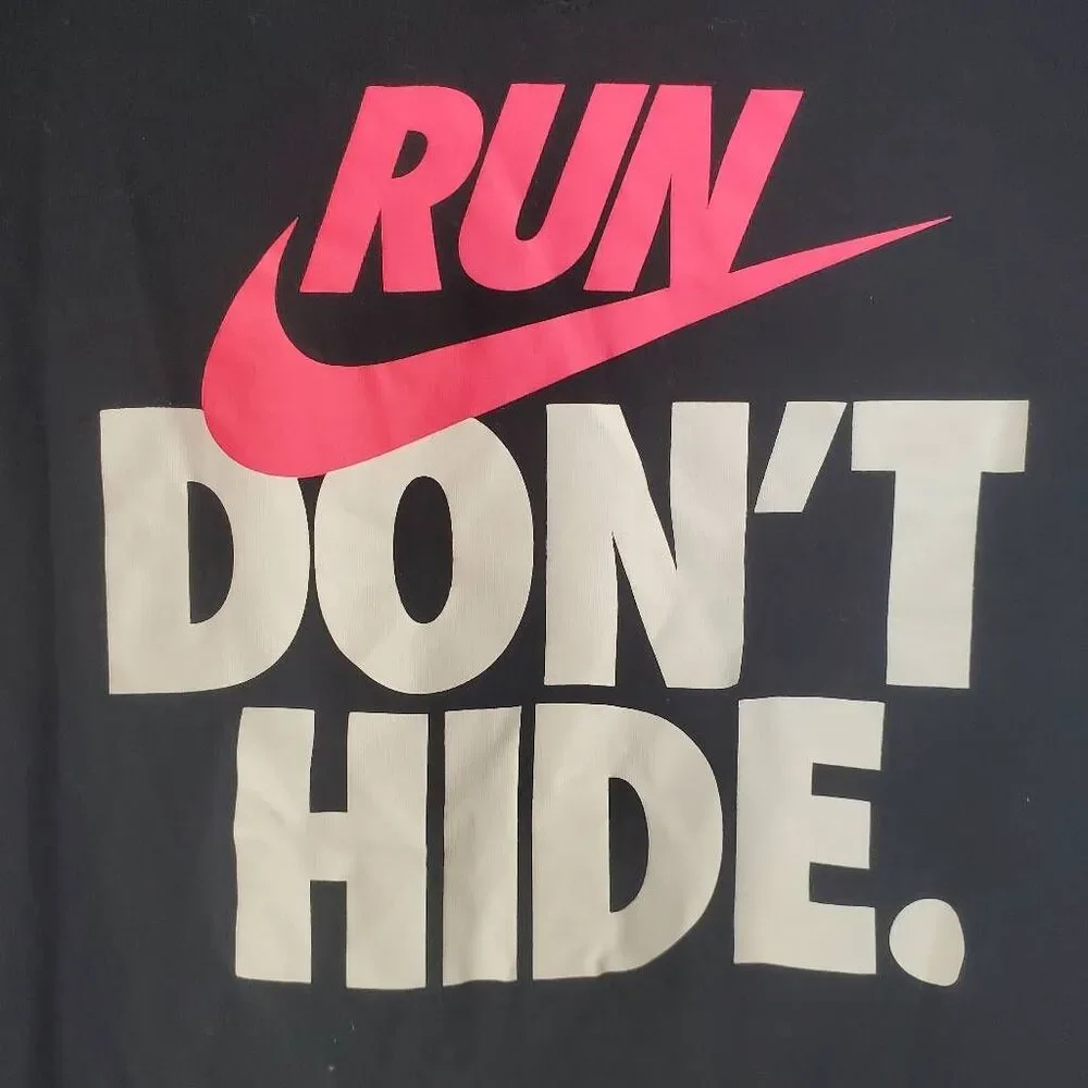 Nike Dri-Fit V-neck Run Dont Hide Short Sleeve Athletic Cut Graphic Tee Black XS